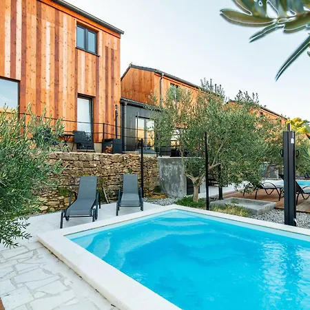 וילה New!!! Trilogia Xxl - 12 Guests, 3 Pools